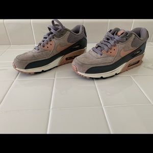 Women’s Air Max 90